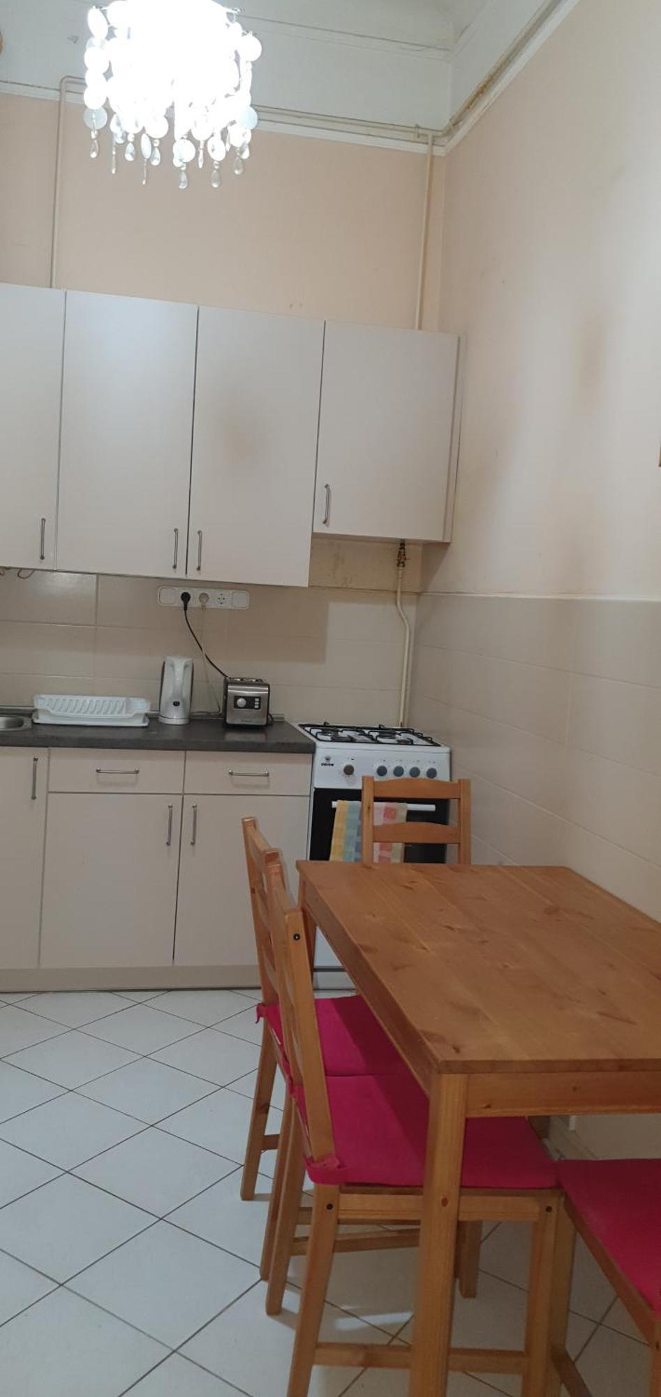 Garibaldi Apartman Boedapest Buitenkant foto