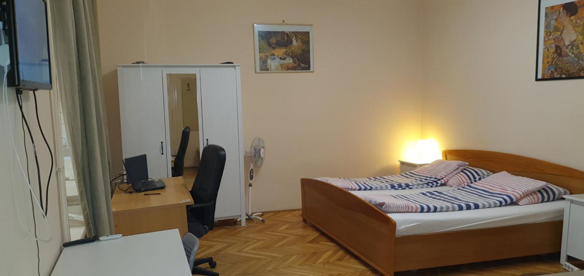 Garibaldi Apartman Boedapest Buitenkant foto